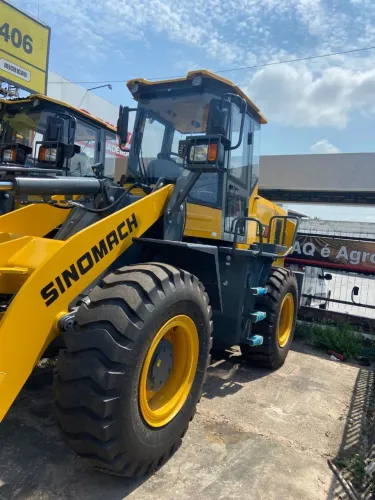 Pa Carregadeira Sinomach 937H