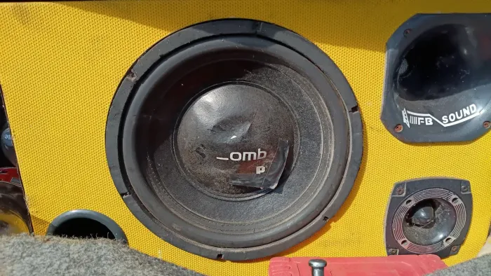 Vendo Taramps 400 e uma caixa de som