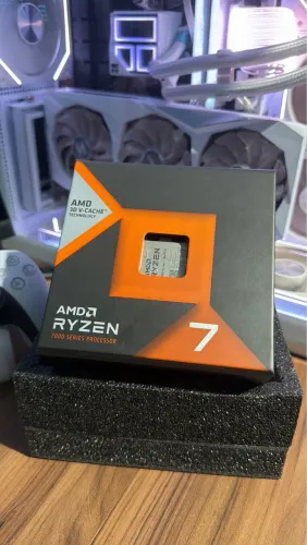 AMD Ryzen 7 7800X3D