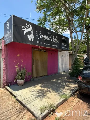 Casa à venda, 5 quartos, 250 m², no Setor Itatiaia - Goiânia.