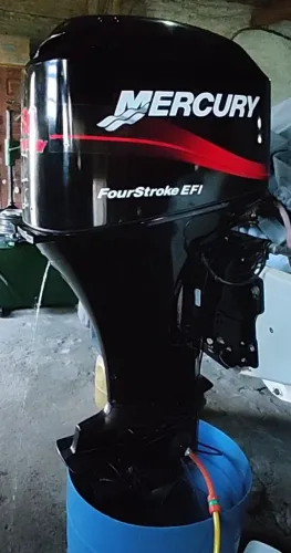 Motor de Popa Mercury 60 HP EFI - Ano 2004