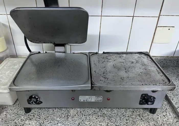 Chapa Sanduicheira Elétrica Conjugada SACL Croydon