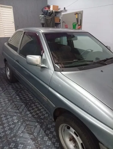 Ford Escort GL 1.6i / 1.6 (álcool) 1993