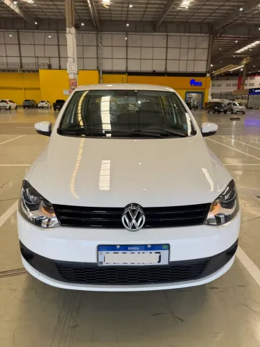 Volkswagen Fox 1.6 MI Total Flex 8V 5P 2014