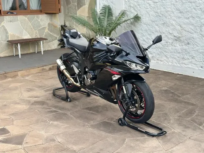 Kawasaki ZX-6R 636 - Revisada, impecável e equipada