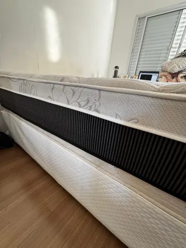 Cama box baú com colchão King Star