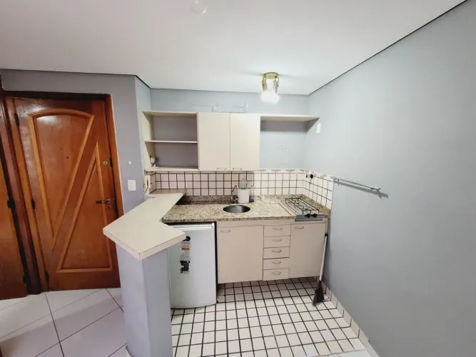 Apartamento Studio SEMI MOBILIADO 1 DORM 1 VAGA