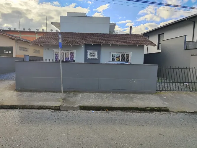 Portas e esquadrias Oportunidade Demolição