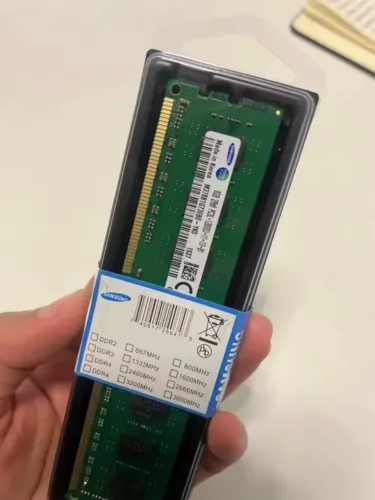 Memória RAM Samsung 8GB DDR3 1600MHz