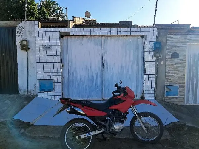 Casa no JARDIM PRIMAVERA em Cascavel/CE - Caixa *3452