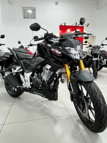 Honda CB 500 Hornet 2027 | 0KM | Potência e Esportividade