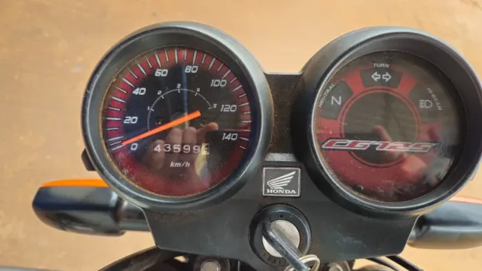 HONDA CG 125 CARGO ÚNICO DONO.