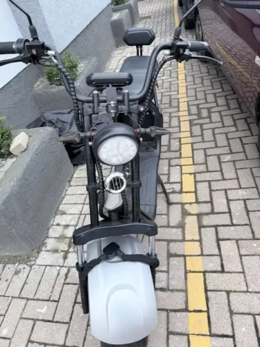 ? Scooter Elétrica x13 2000W ? Seminova, 500 km rodados
