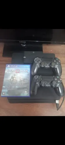 PS4 slim 2tb