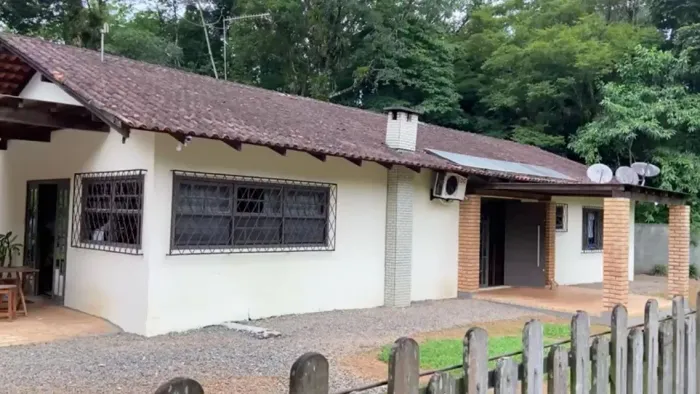 CHÁCARA NO QUIRIRI | CASA COM 3 SUÍTES | ÁREA DE FESTAS | 23.500 M² DE TERRENO ESCRITURADO