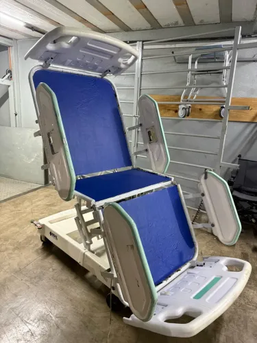 Cama hospitalar motorizada