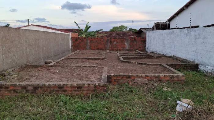 TERRENO À VENDA 10 X 20M