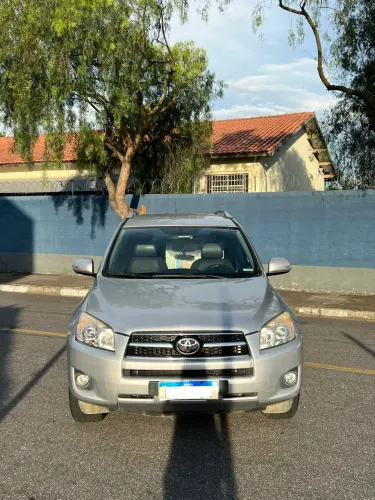 Toyota RAV4 2.4 4X2 16V 170cv Aut. 2012
