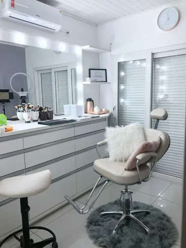 cadeira + mocho para salão de beleza