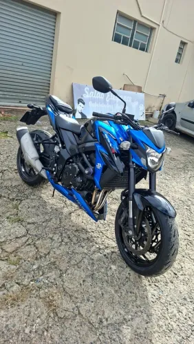 Gsx s 750