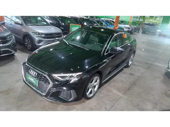Audi A3 Sedan S-line 2.0 TFSI S-tronic 2024