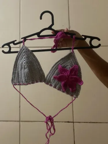 Biquíni jaspe em crochê