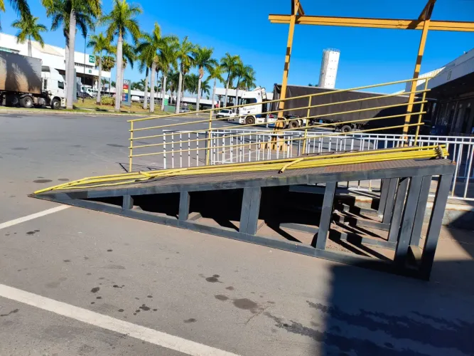 Rampa carga e descarga