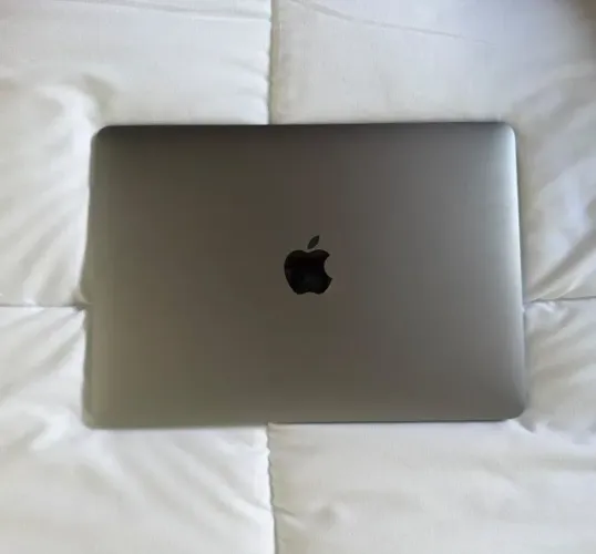 MacBook Retina 12" 2016 - 512GB SSD, 8GB RAM - Bateria 275 ciclos