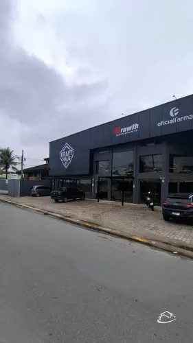 Salas Comerciais na academia Kraft Haus em Lorena para Locação