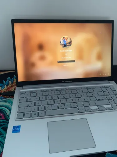 Notebook Asus Vivobook