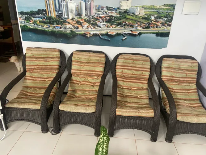 Vendo jogo de terraco em vibra de vime