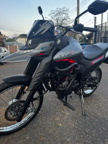 YAMAHA XTZ 250 LANDER 2025