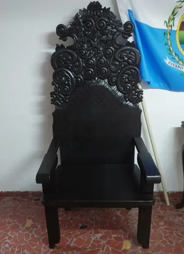 Cadeira trono formatura