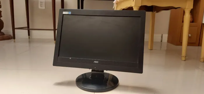 Monitor AOC 15 polegadas