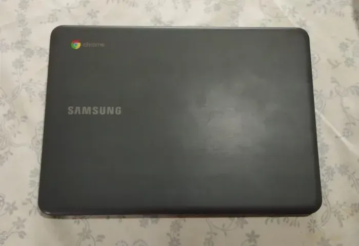 Notebook Chromebook Samsung cor Grafite