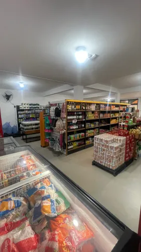 Vendo um Mini Mercado