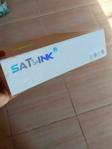 Localizador de satélite 
