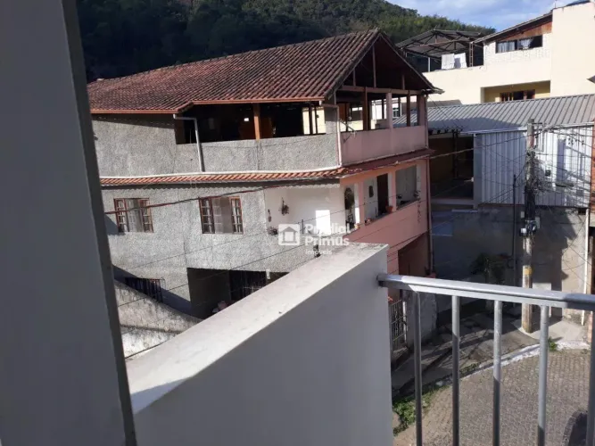 Kitnet à venda, 57 m² por R$ 160.000,00 - Jardim Califórnia - Nova Friburgo/RJ