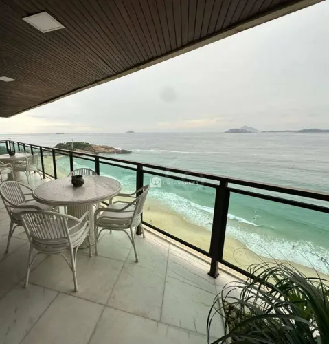 Apartamento com 4 dormitórios à venda, 348 m², 3 vagas, emIpanema