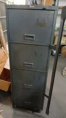 Arquivo organizador de documentos - 1,33 altura x 0,47 cm de largura x 0,70 cm de profundi