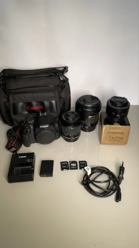 Câmera t7 + 3 lentes + 3 cartão de memória + caixa original + bateria e carregador