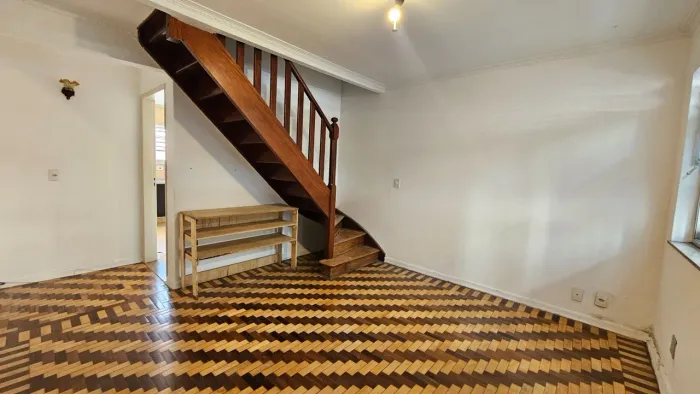 Casa com 2 dormitórios para alugar, 100 m² por R$ 3.330,00/mês - Vila Romana - São Paulo/S