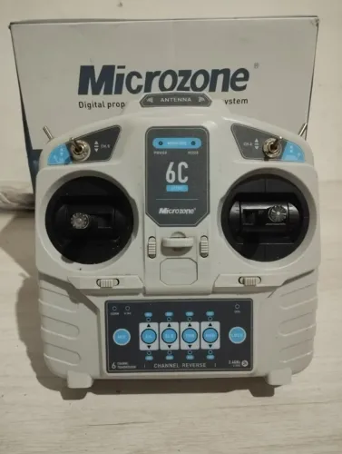 Rádio Controle Microzone 6 canais