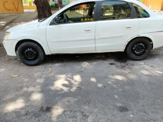 Chevrolet Corsa Sed. Maxx 1.8 MPFI 8V Flexpower 2005