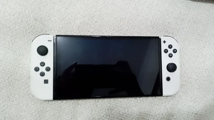 ? Nintendo Switch OLED + 8 Jogos ? Excelente Estado!