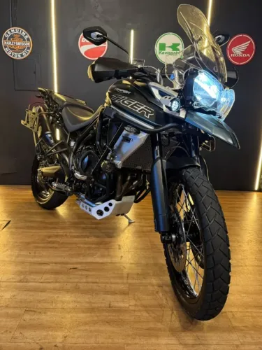 TRIUMPH TIGER 800 XCA 2019 IMPECAVEL