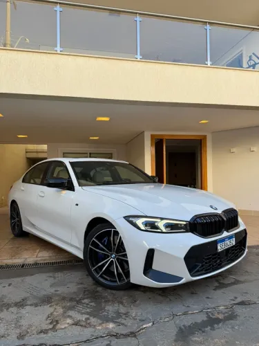 BMW 320I A 2.0 TB M Sport Activeflex 16V 4P 2023