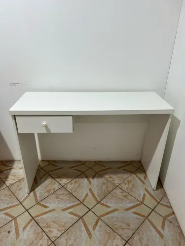 MESA EM MDF