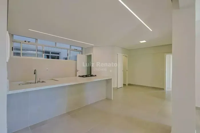 Apartamento à venda no bairro Santa Lúcia