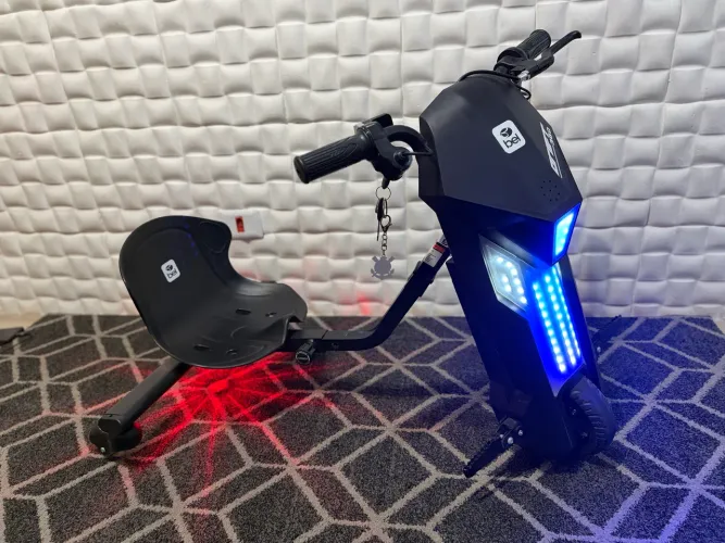 ? OPORTUNIDADE: Drift 360 Elétrico Bel 36V - Estado de Novo! ?